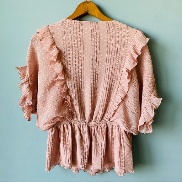 NEW Express Pink Blouse Small - Picture 2 of 5